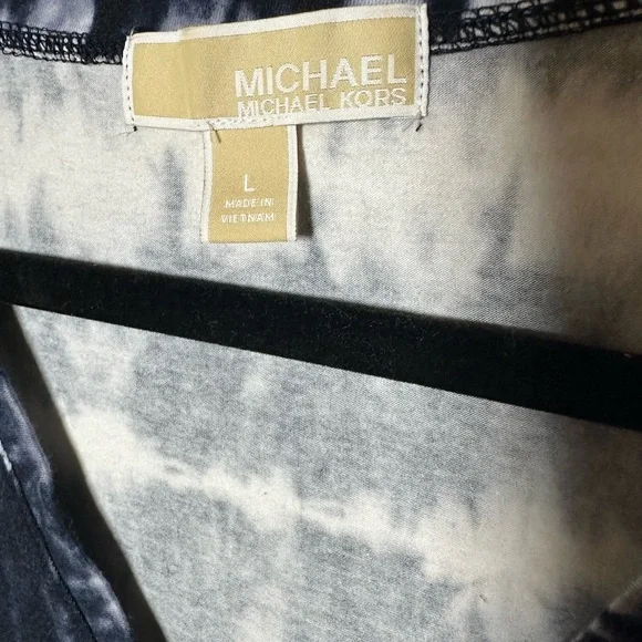 Michael Kors Tie Dye Tee - Picture 2 of 6